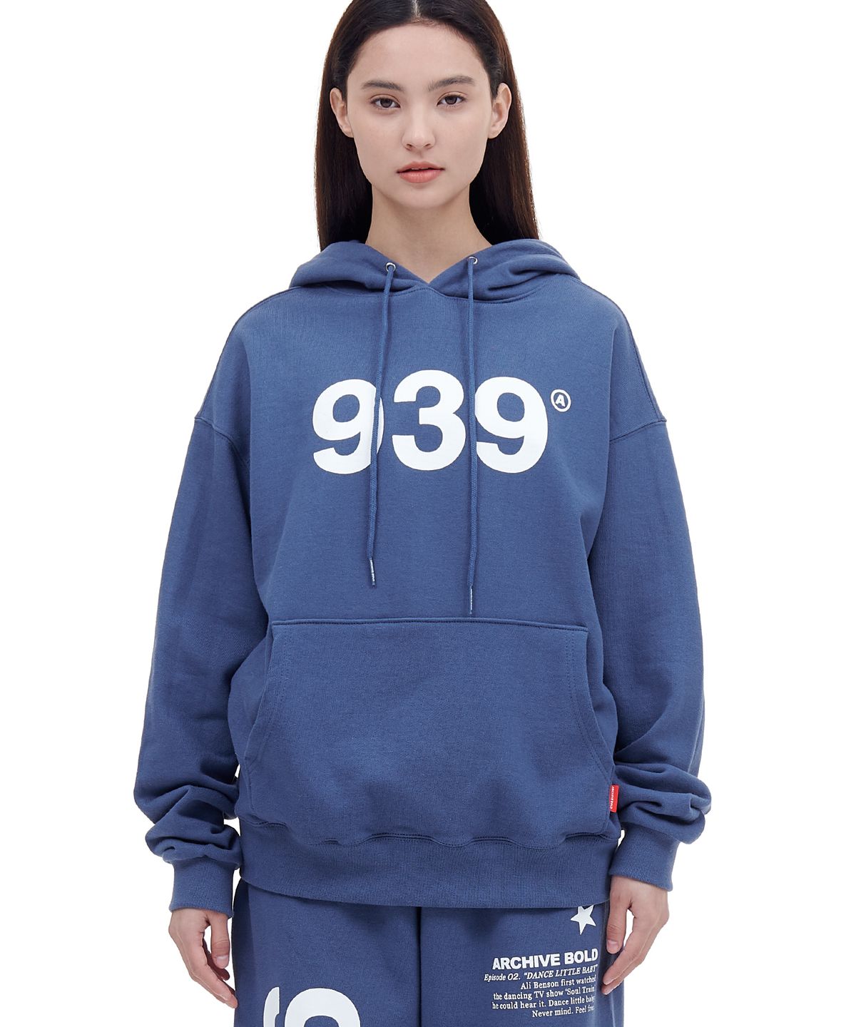 아카이브 볼드(ARCHIVE BOLD) 939 LOGO HOOD (BLUE)