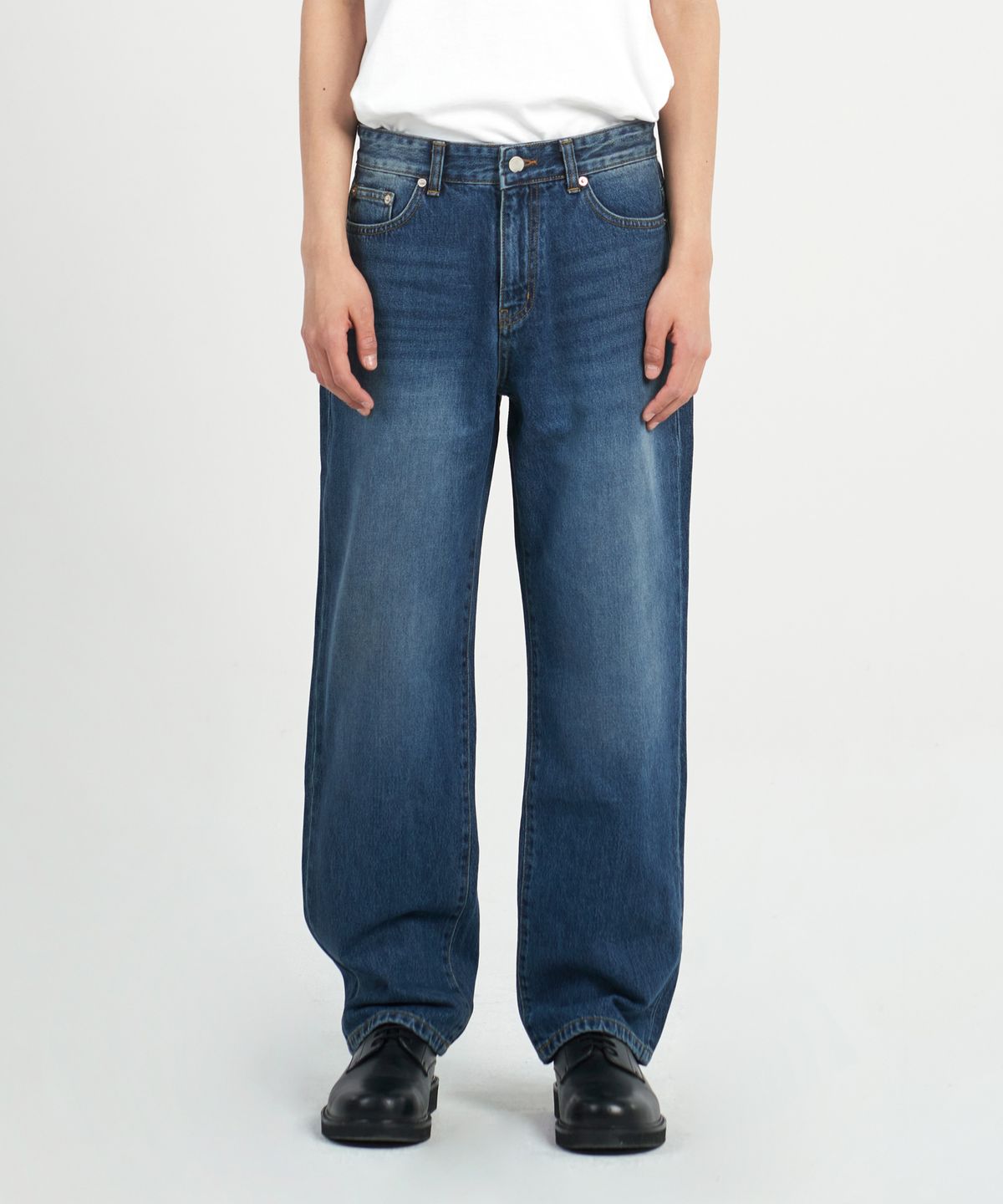 덴메이드(DENMADE) DEN1955 dusky blue wide jeans
