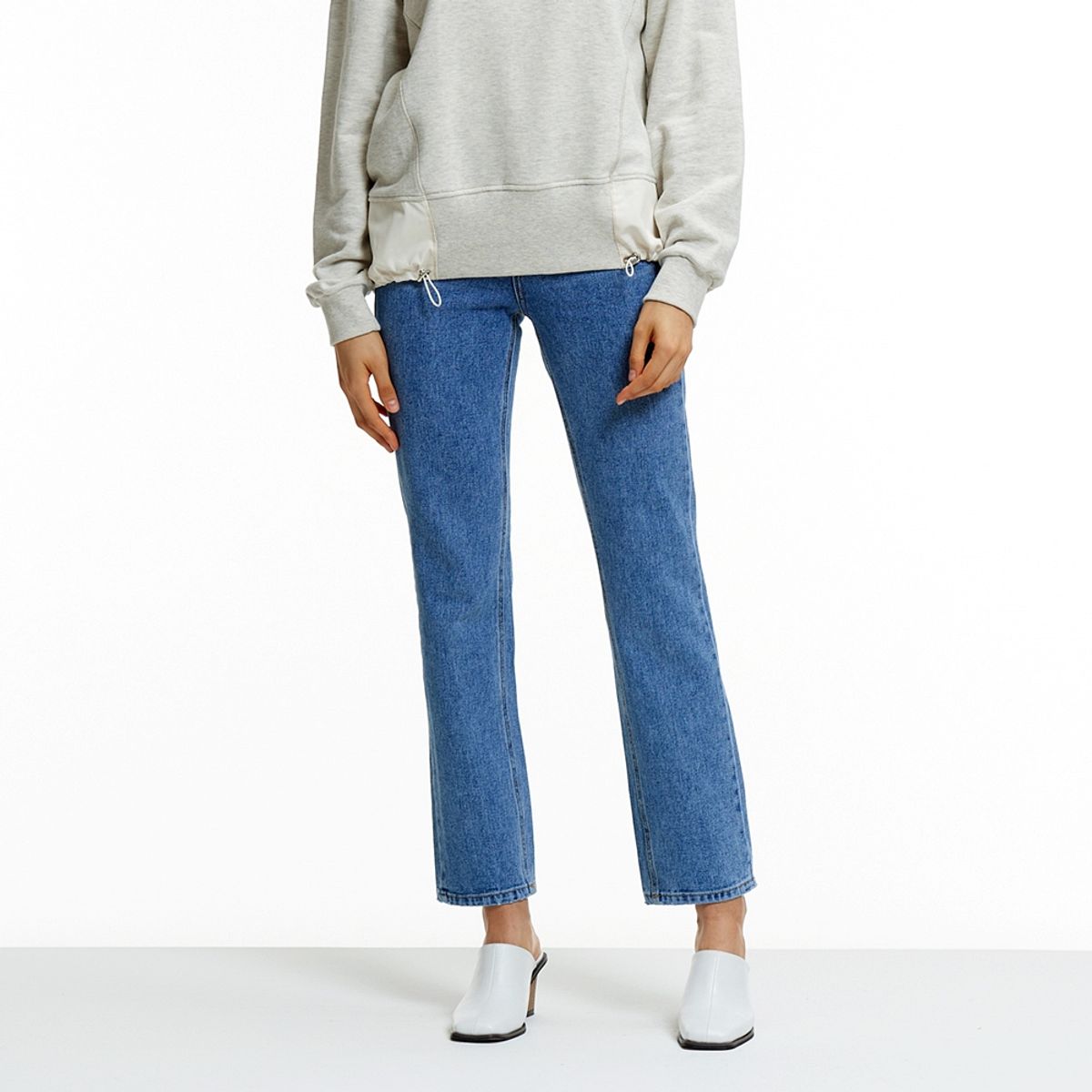핀블랙(PINBLACK) REGULAR FIT DENIM PANTS