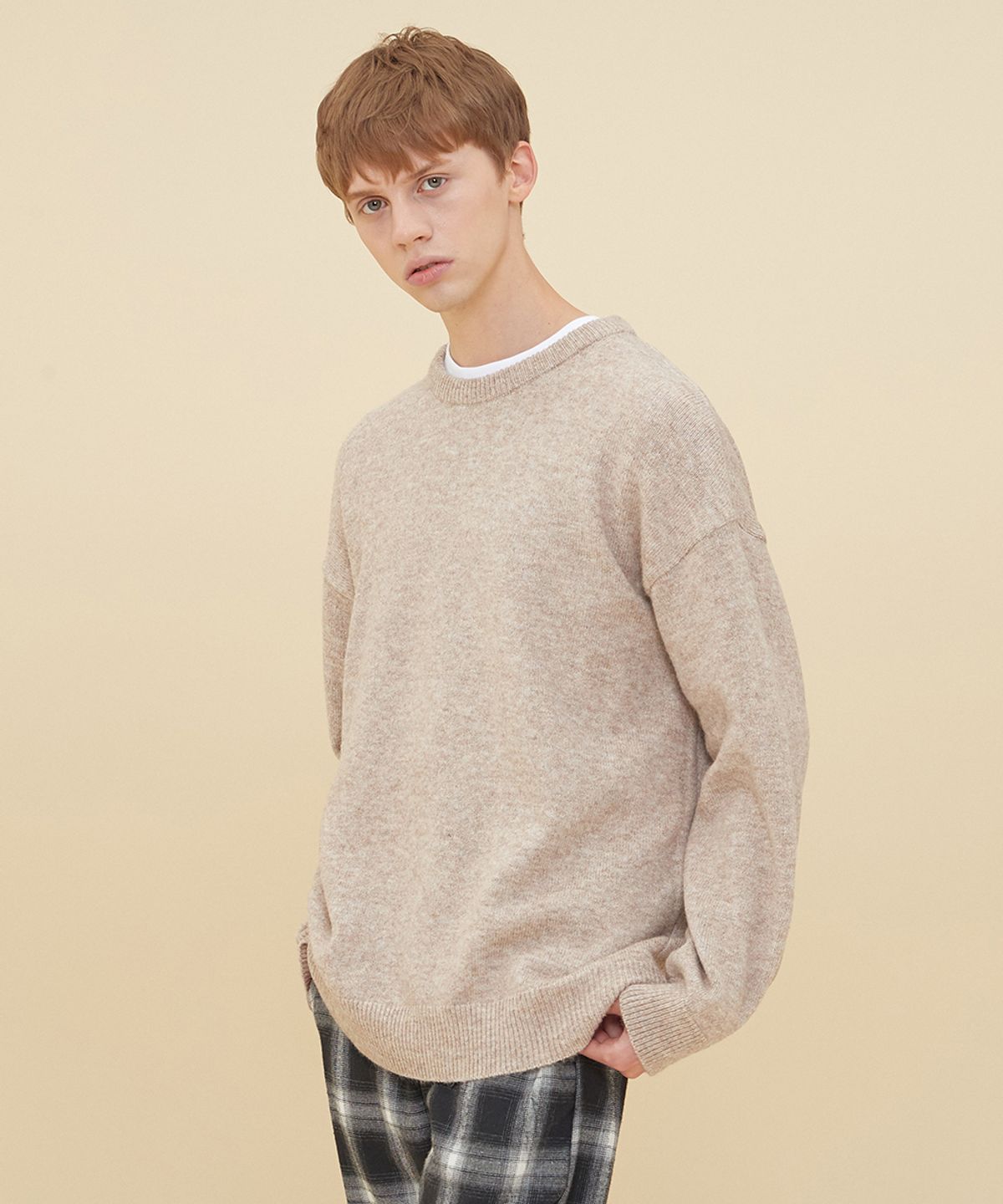 블론드나인(BLOND9) MELANGE ROUND NECK SWEATER_MOCHA