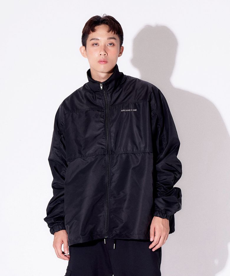 BASIC LOGO WIND-BREAKER black