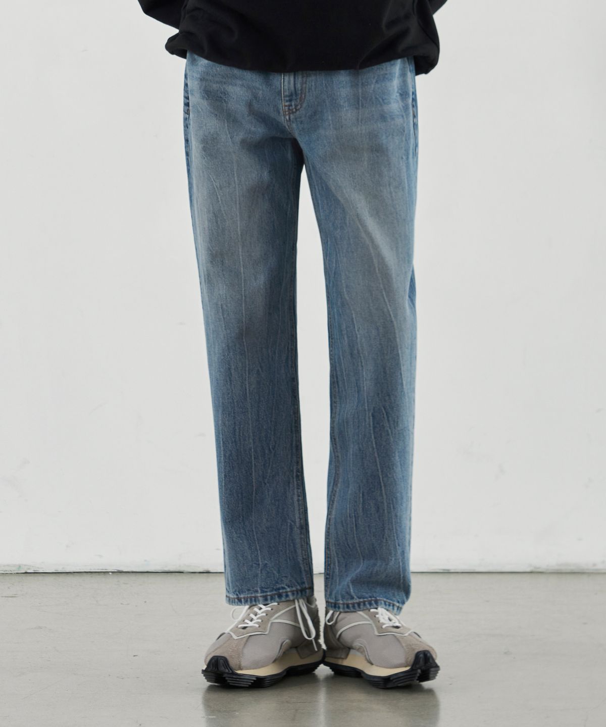 드로우핏(DRAW FIT) 리에디션 뉴 스트레이트 데님 팬츠 [GREYISH BLUE]