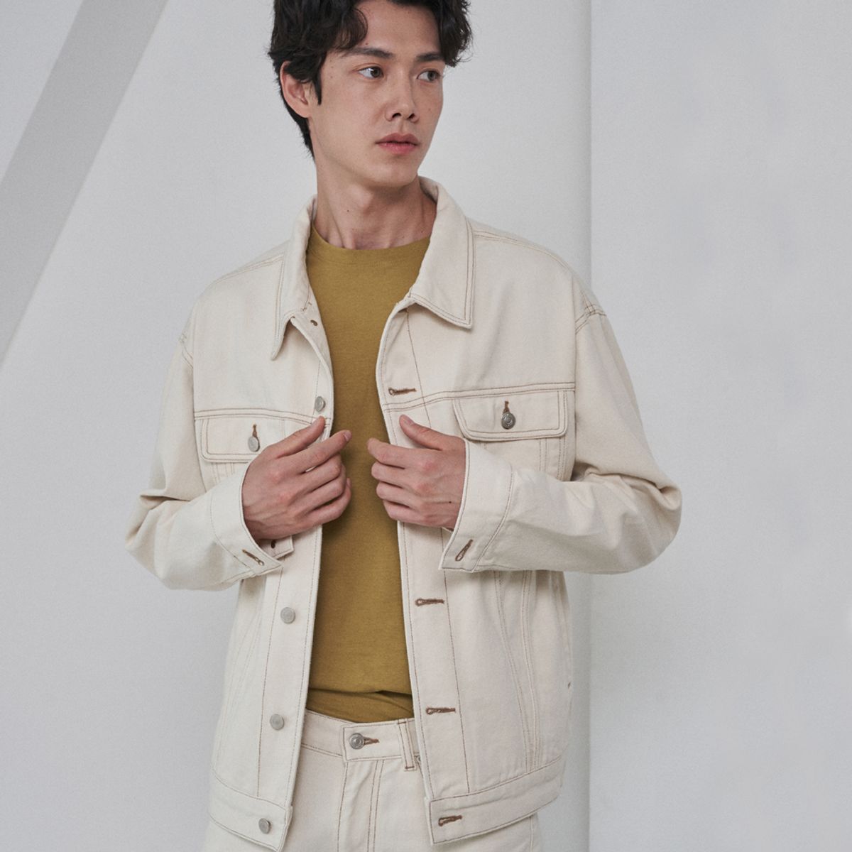 뉴비(NEWBIE) 오버핏데님자켓(네추럴크림)
