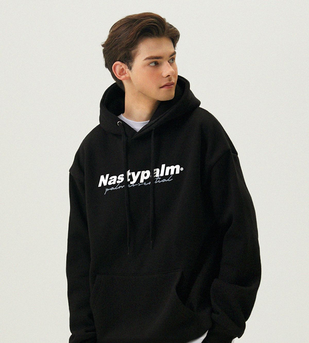엔피스튜디오(NP STUDIO) NYPM 시그니쳐 로고 후디 블랙