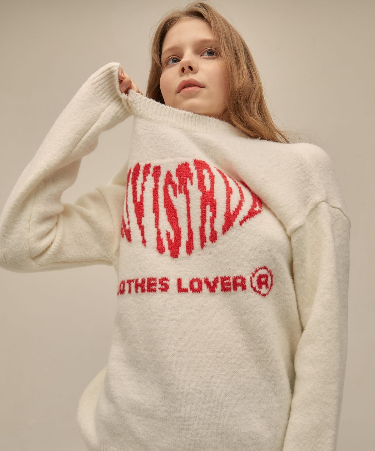 러브이즈트루(LUVISTRUE) PO HEART KNIT(IVORY)