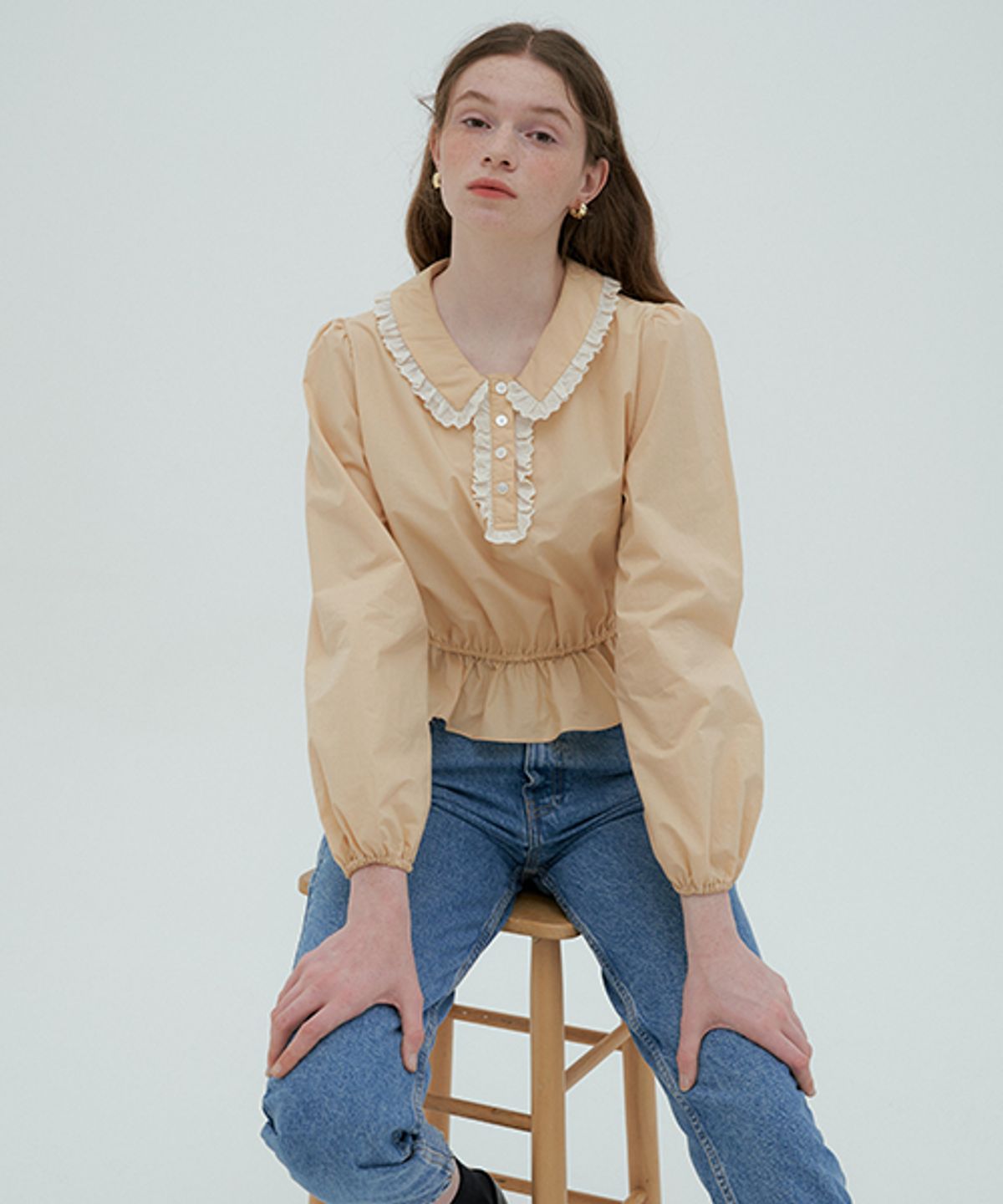 모어댄라이크(MORE THAN LIKE) COTTON COLLAR BLOUSE - APRICOT