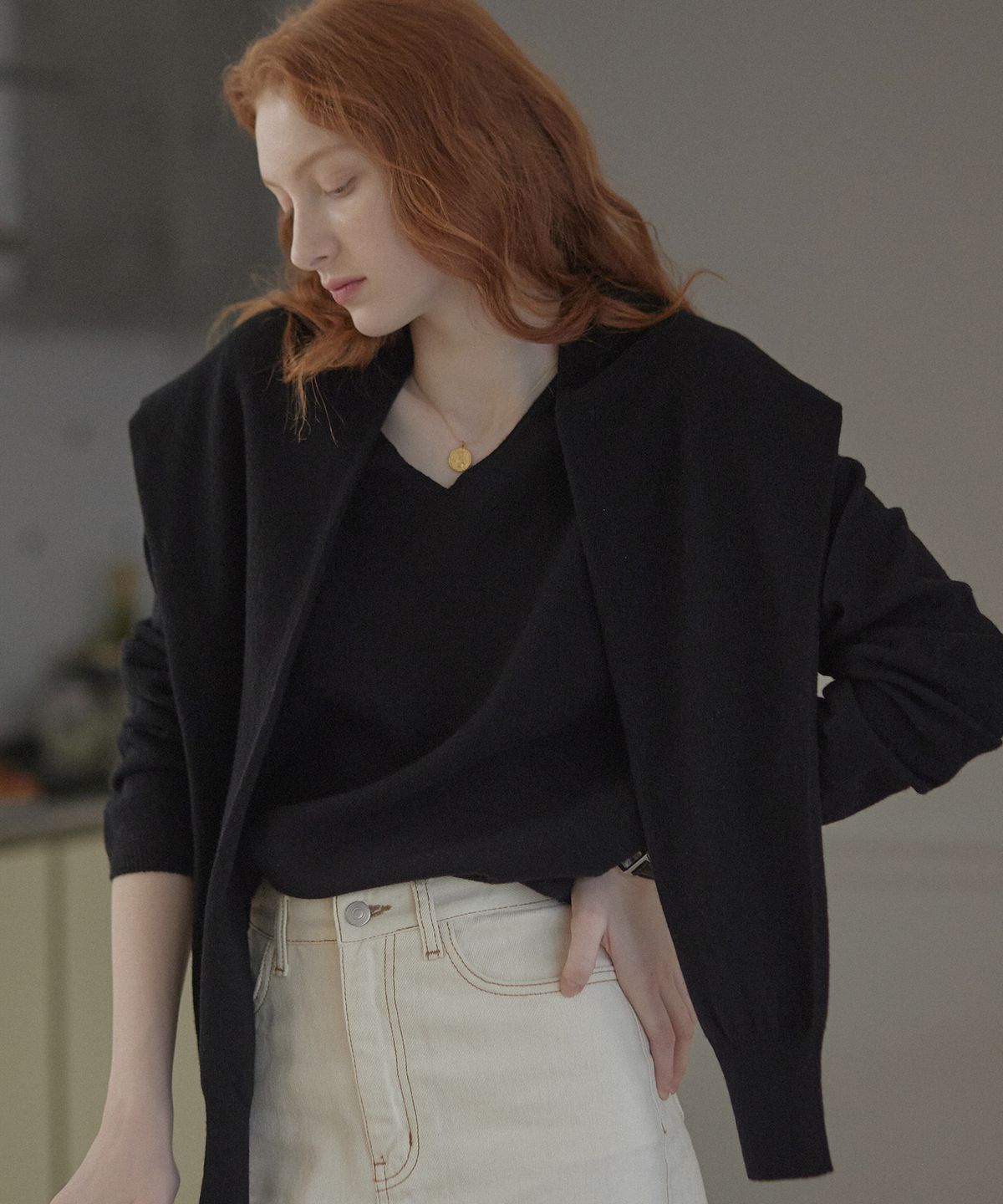 논로컬(NONLOCAL) Wholegarment Shawl - Black