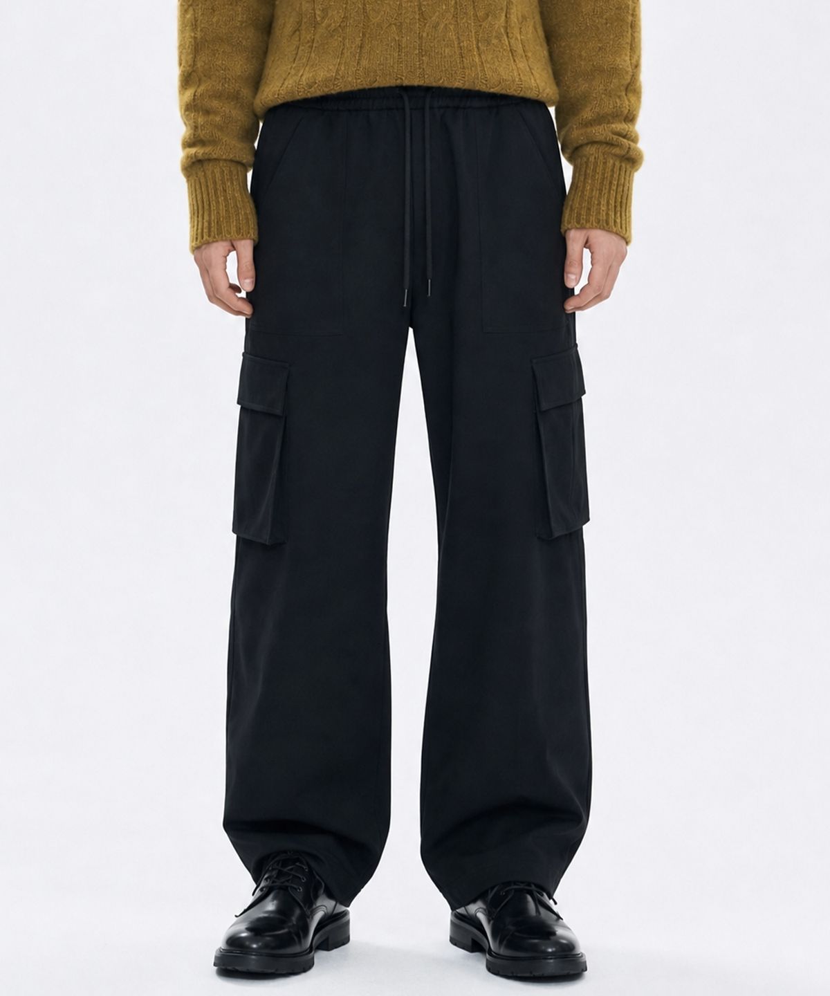 세븐셀라(SEVENSELAH) Semi-Wide-Leg Cargo Pants