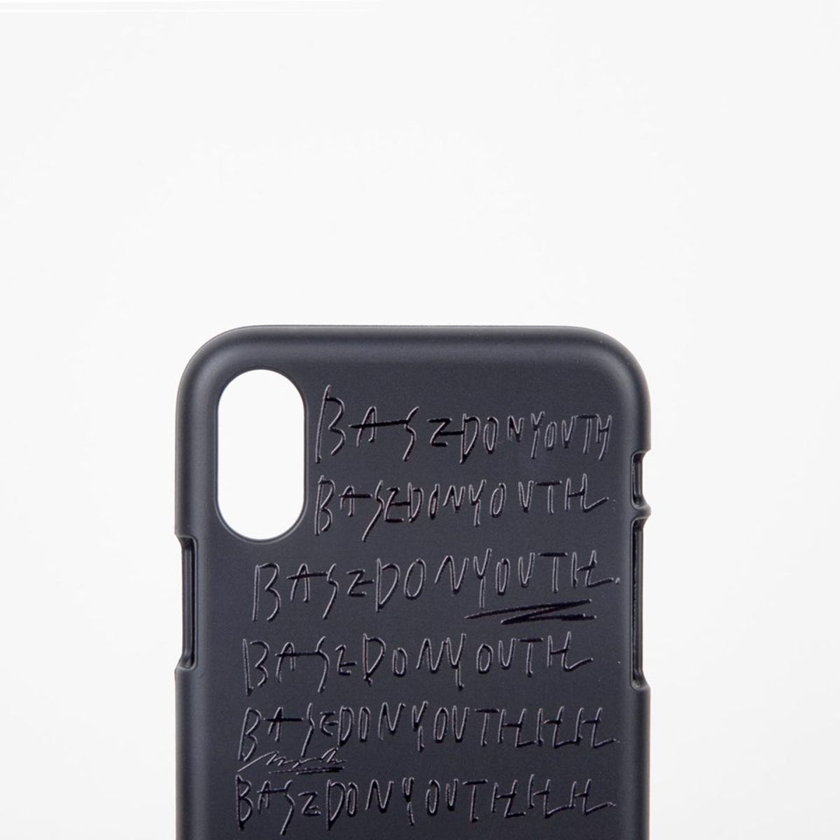 베이스언유즈(BASEDON_YOUTH) black x black jelly  onyouth case