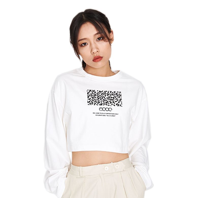 호피 긴팔 크롭 티셔츠_화이트