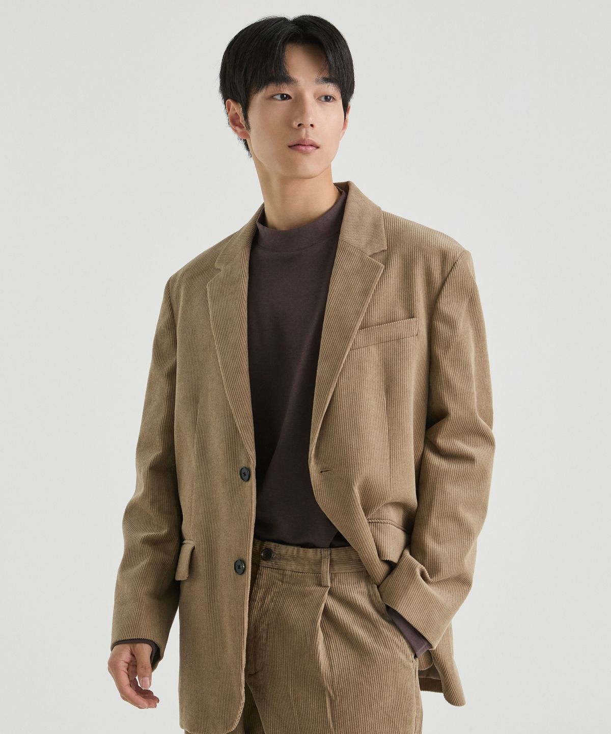 무신사 스탠다드(MUSINSA STANDARD) 오버사이즈 코듀로이 블레이저 [베이지]