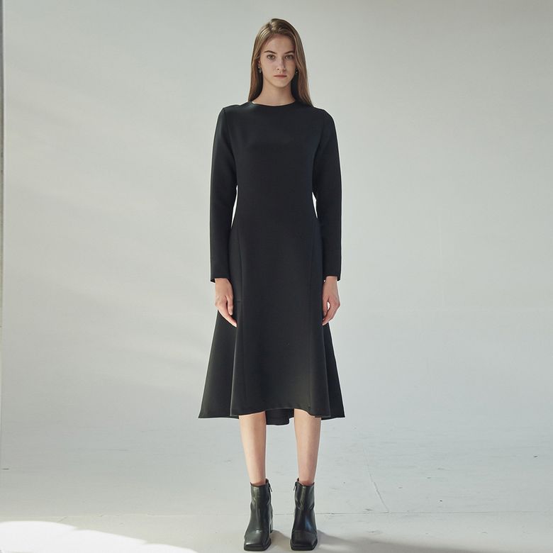 MERMAID LINE FLARED MIDI DRESS_BLACK