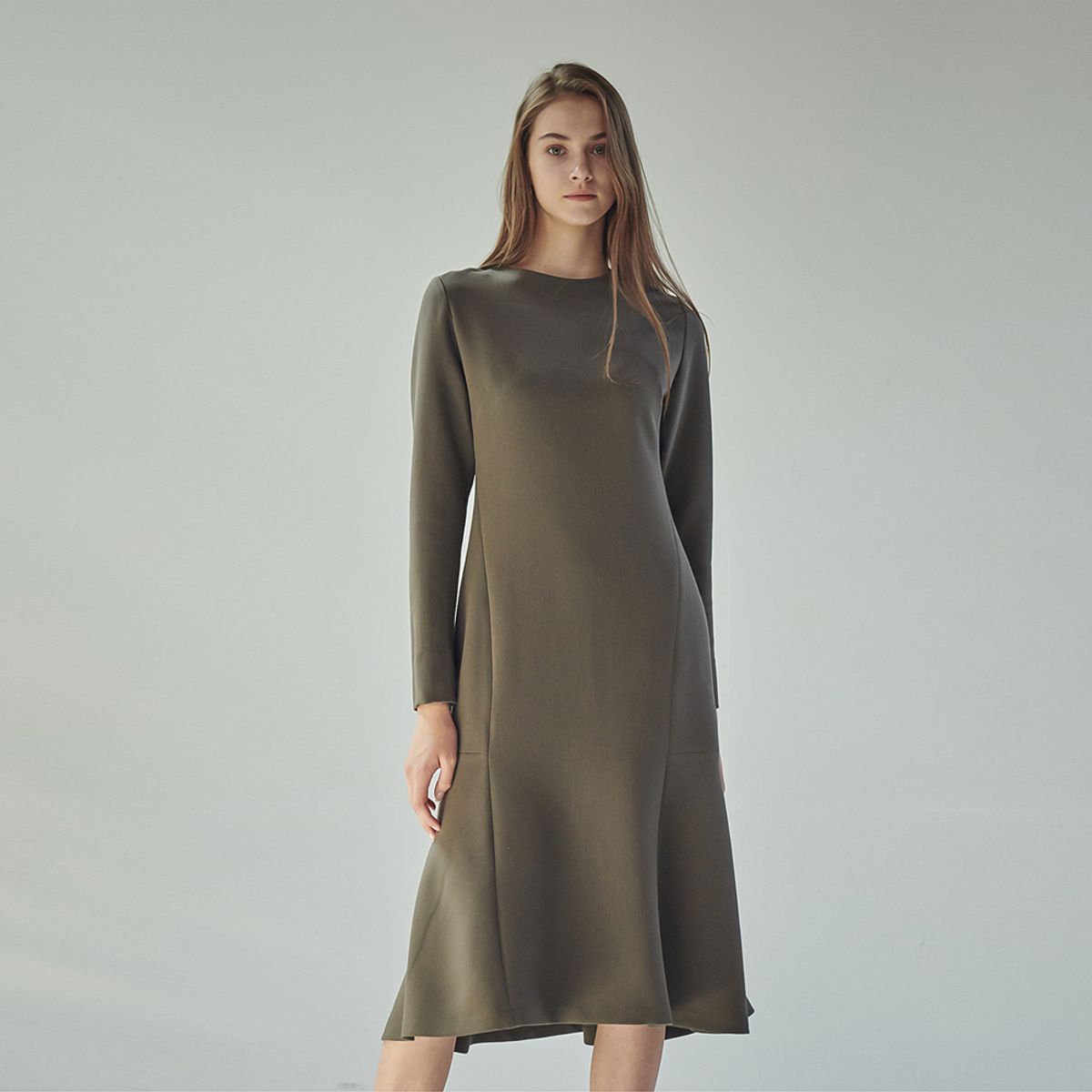 아쿠드(ACUD) MERMAID LINE FLARED MIDI DRESS_D.BROWN