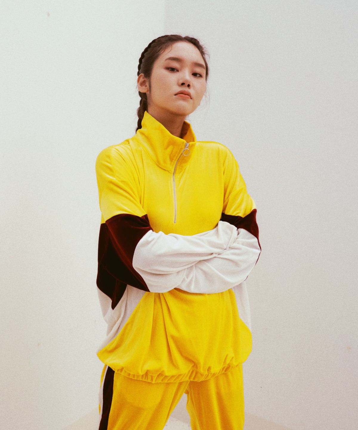 팽고(FANGOH) SL 벨벳 트레이닝 집업 탑 yellow