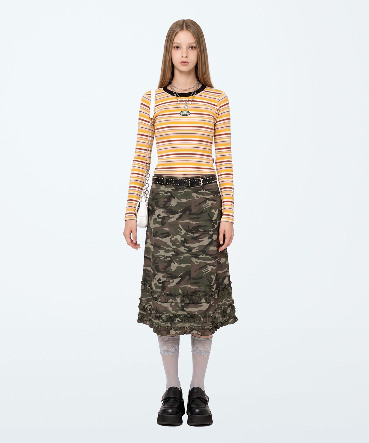 아파트먼트(APARTMENT) (W) EBER LONG SLEEVE CROP - BLACK/RED