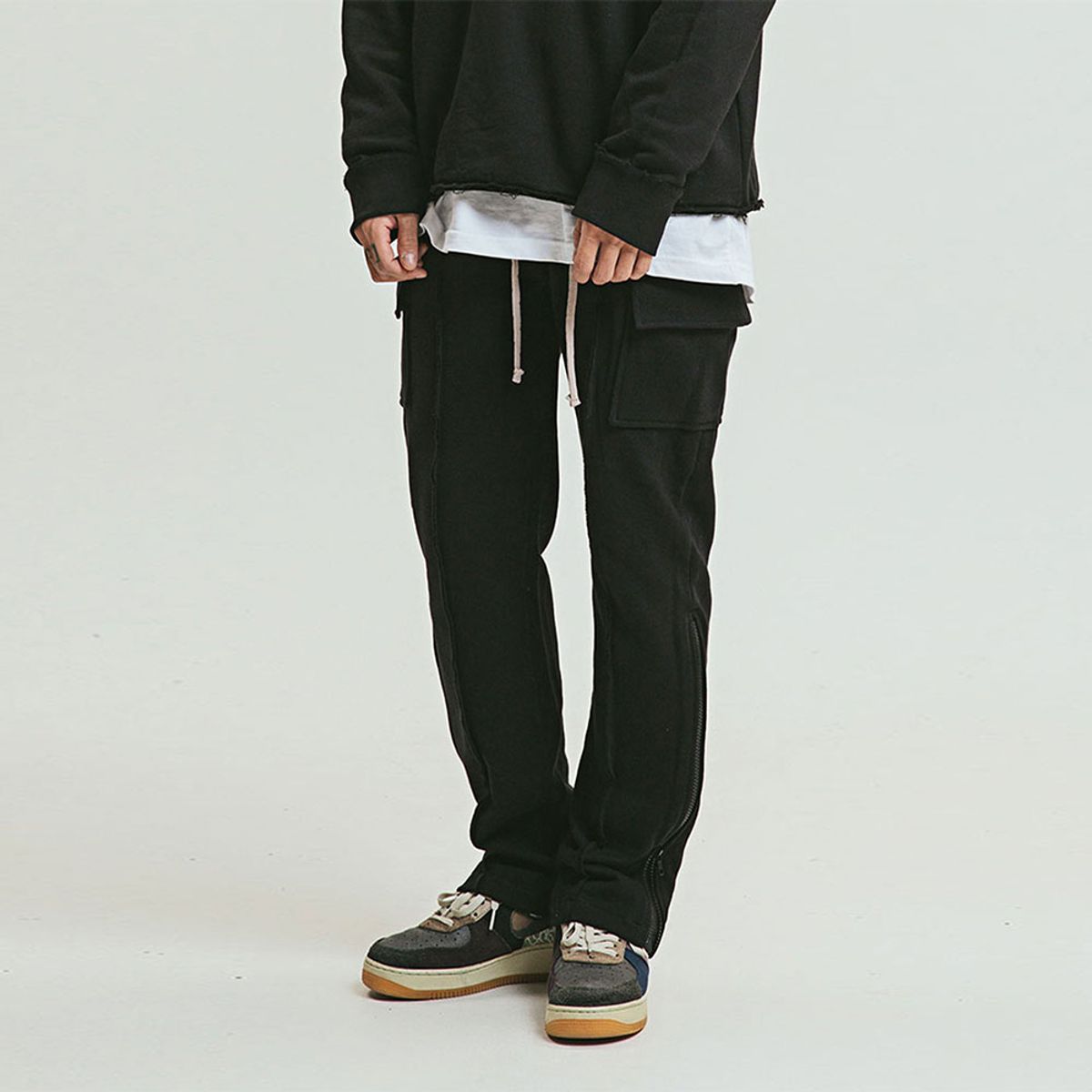 클라코(CLACO) 컷 오버 지퍼 팬츠(블랙)