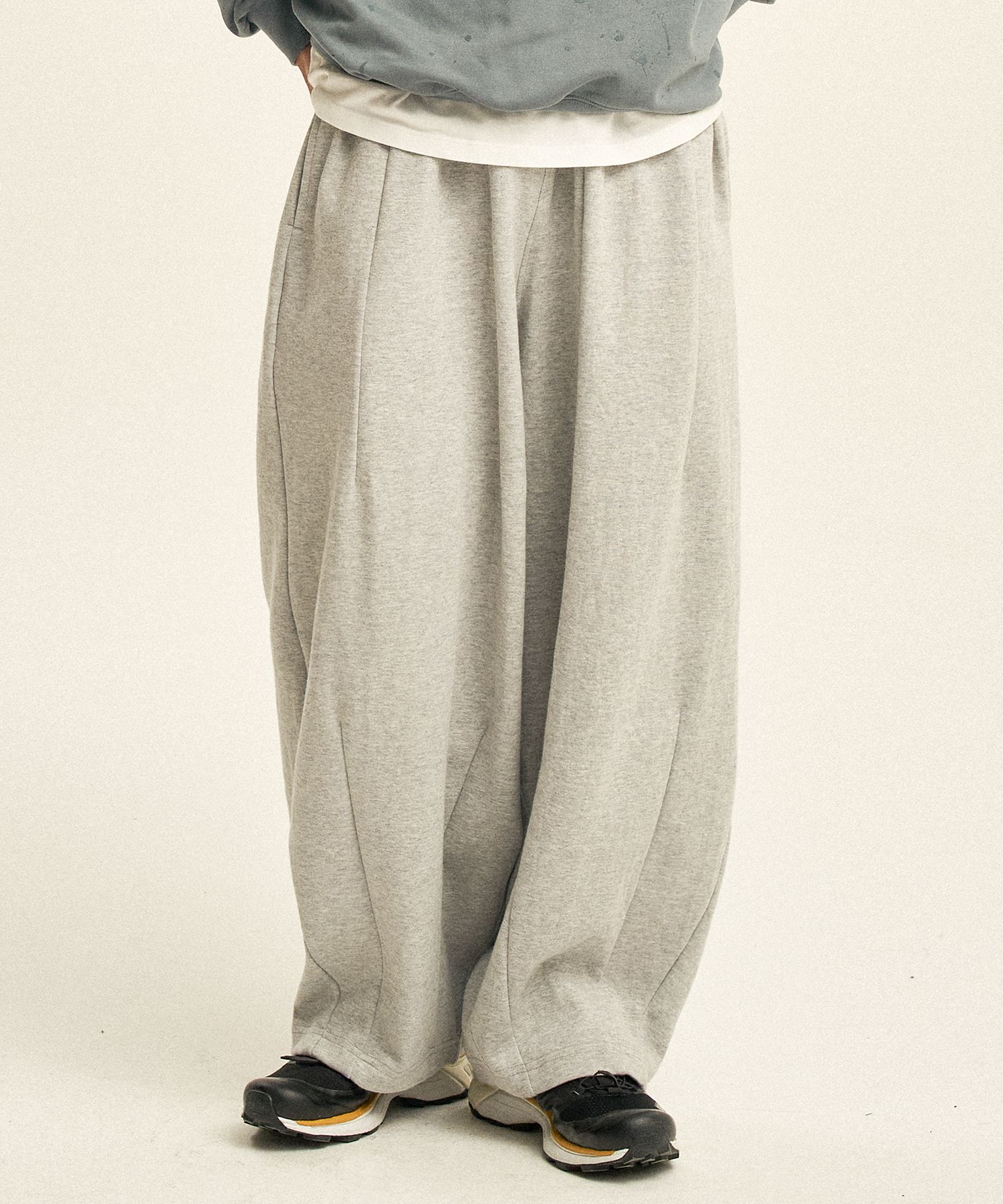MUSINSA | XERO Balloon Sweat Pants [Grey]