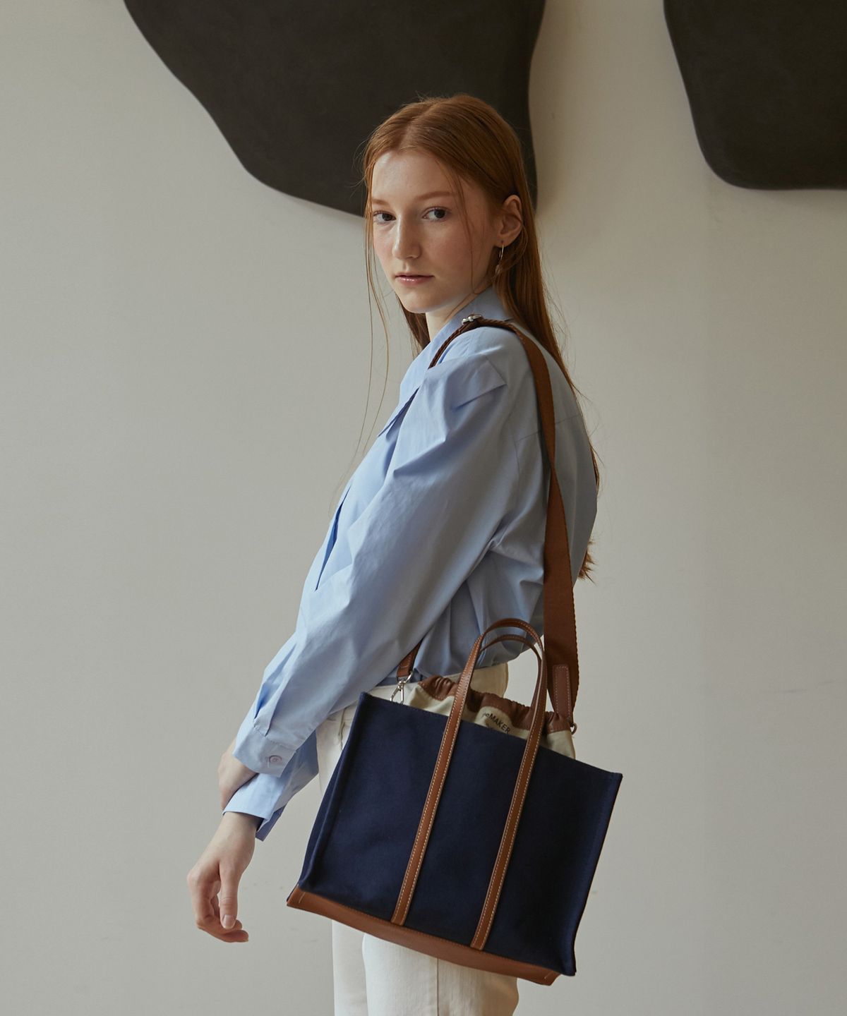드메이커(DEMAKER) New vase medium bag-canvas navy