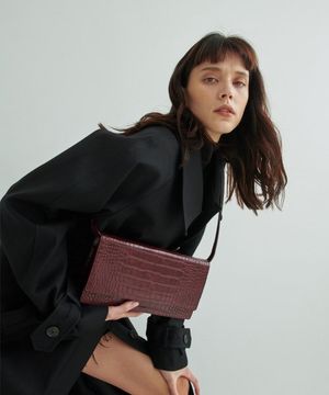 마딴 크로커백 버건디 스퀘어