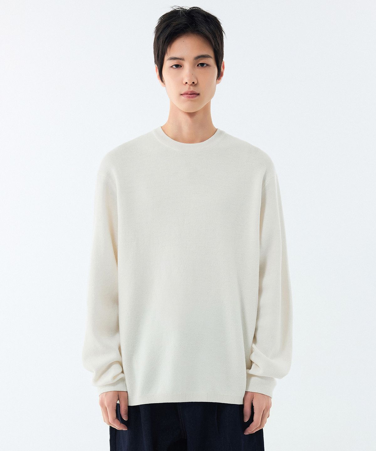 무신사 스탠다드(MUSINSA STANDARD) 미니멀 크루 넥 니트 [크림]