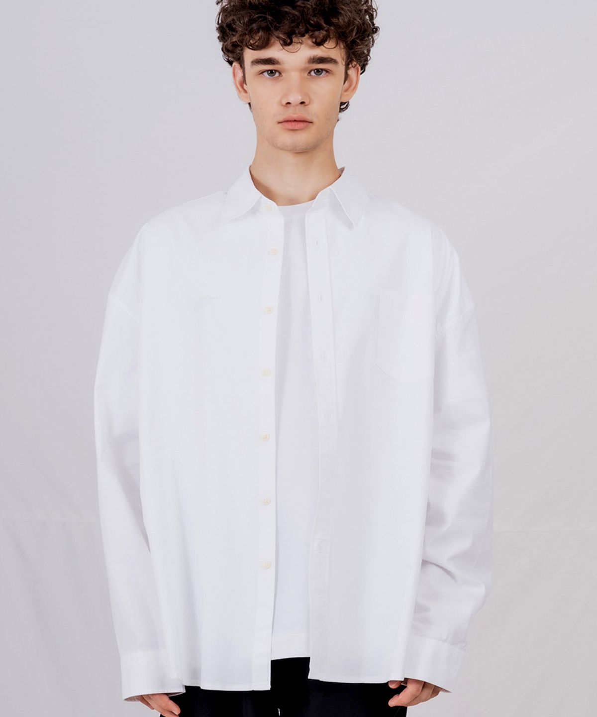 더마일(THEMILE) 엠엘 오버사이즈 옥스포드 셔츠 [WHITE]