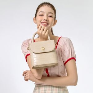 아론 크로커 미니 토트백