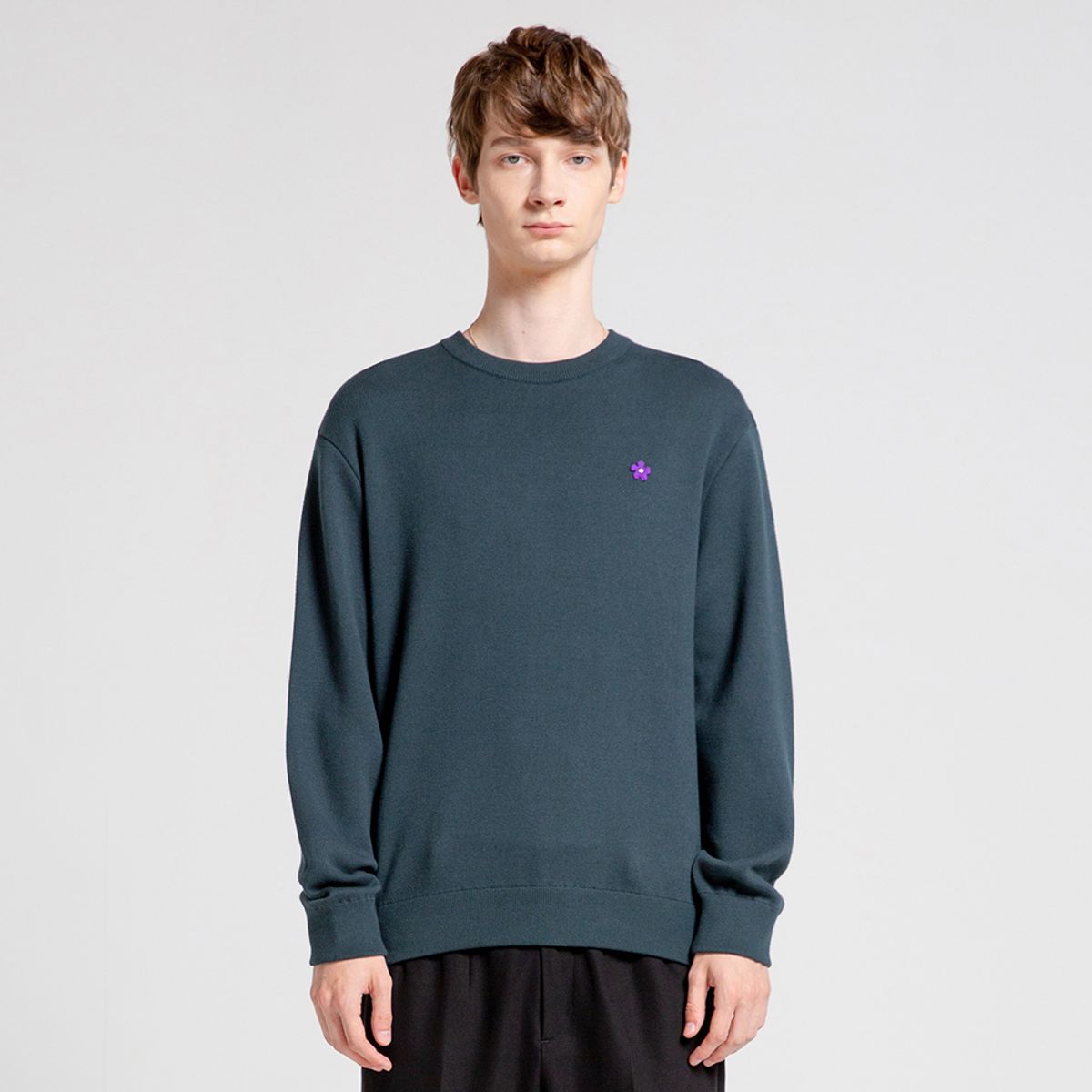 비아봉드비아(VIABON DE VIA) UNISEX_플라워 소프트 코튼 니트 맨투맨 (DEEP GREEN)