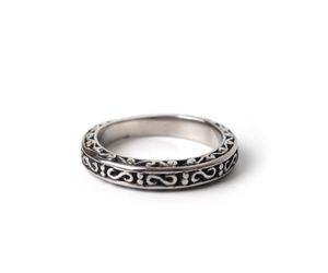 SCB107 [써지컬스틸] Thin anthique pattern ring