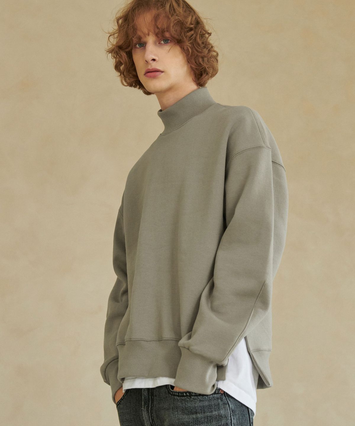 하프크라이즈 레이아웃(HALBKREIS LAYOUT) TA-130 B-TURTLE NECK MTM_LK