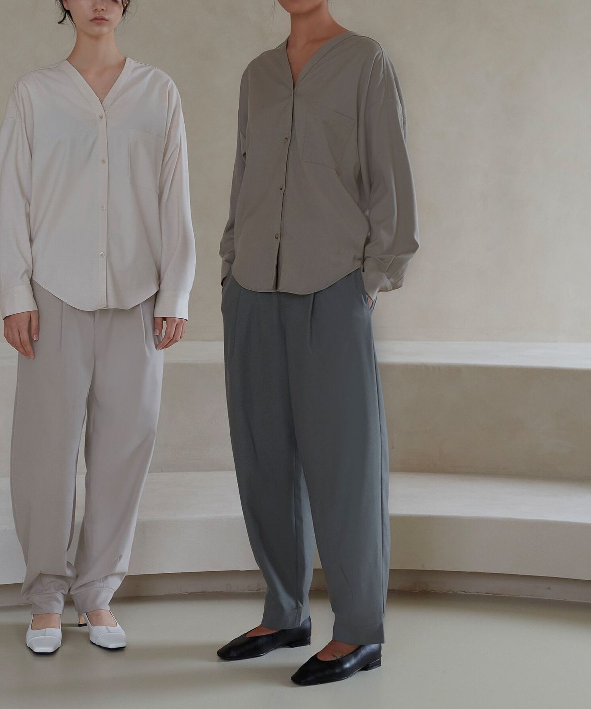 모어올레스(MORE OR LESS) WIDE BELTED WOOL SLACKS-MIST GREEN