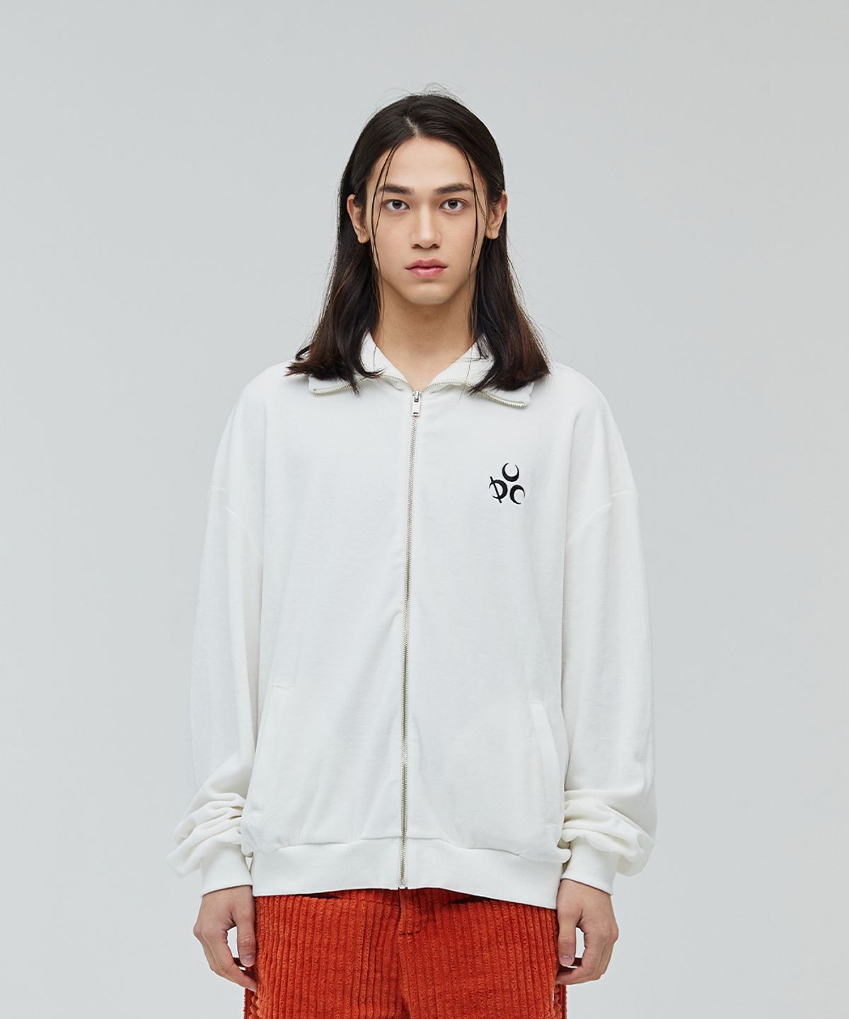 디오스피스(DAUSPICE) Signature Velour Zip-Up Cream