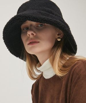 Shearling Bucket Hat - Black