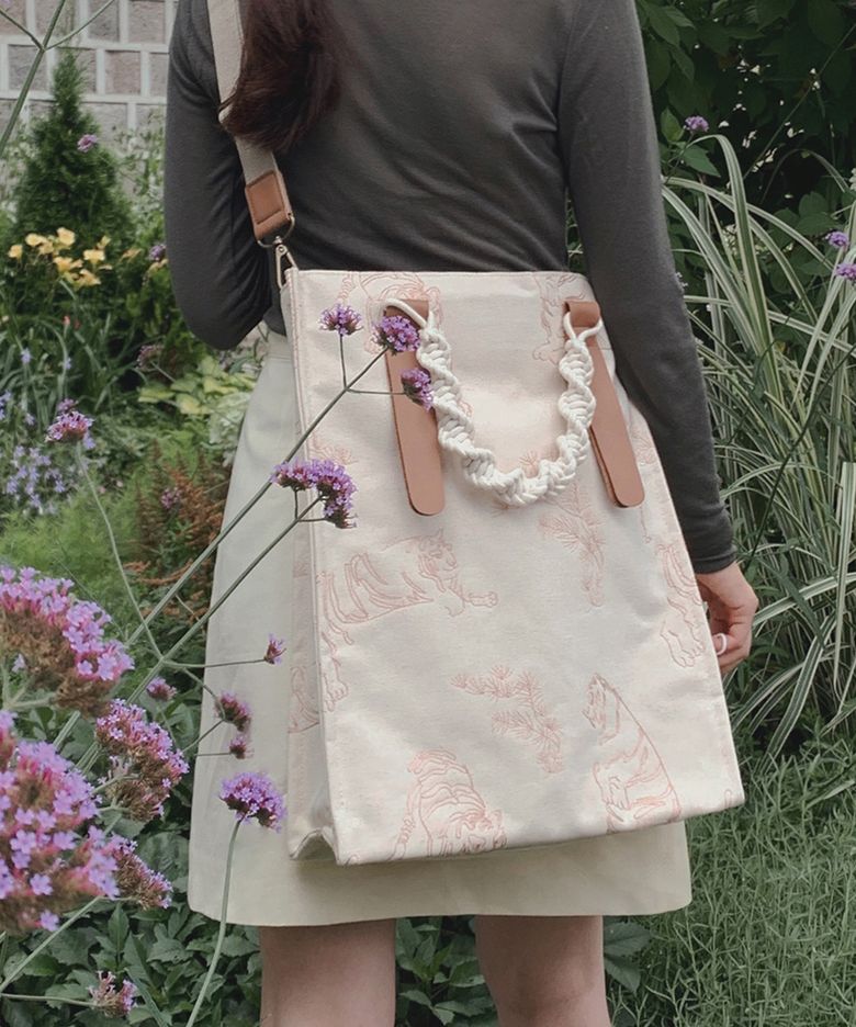 호담백(Tiger Knot Bag) - Ivory