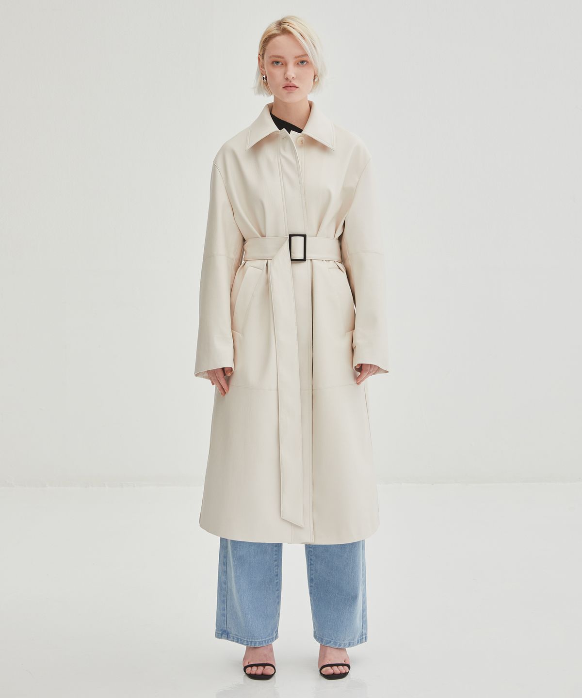 온느(ONNE) Leather Oversized Single Coat - Ivory