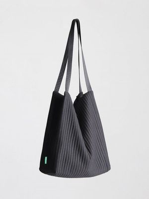 스퀘어 엣지 에코백 47 소프트 블랙 - soft black