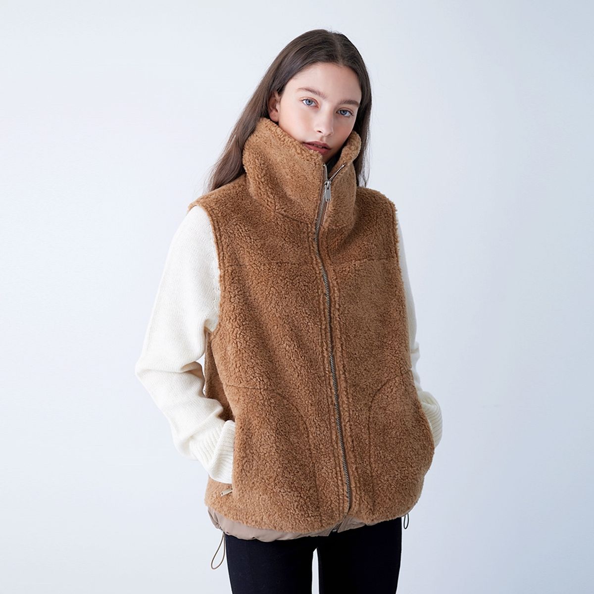 핀블랙(PINBLACK) BLOUSON STRING MUSTANG VEST CAMEL