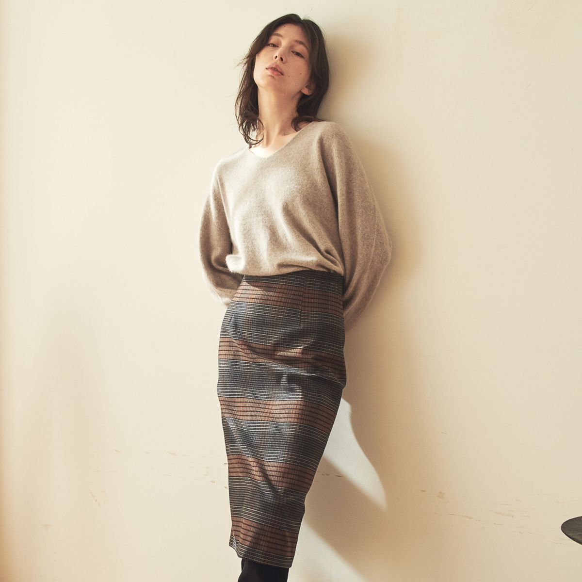 아쿠드(ACUD) SLIM PENCIL SKIRT_CH.BLACK