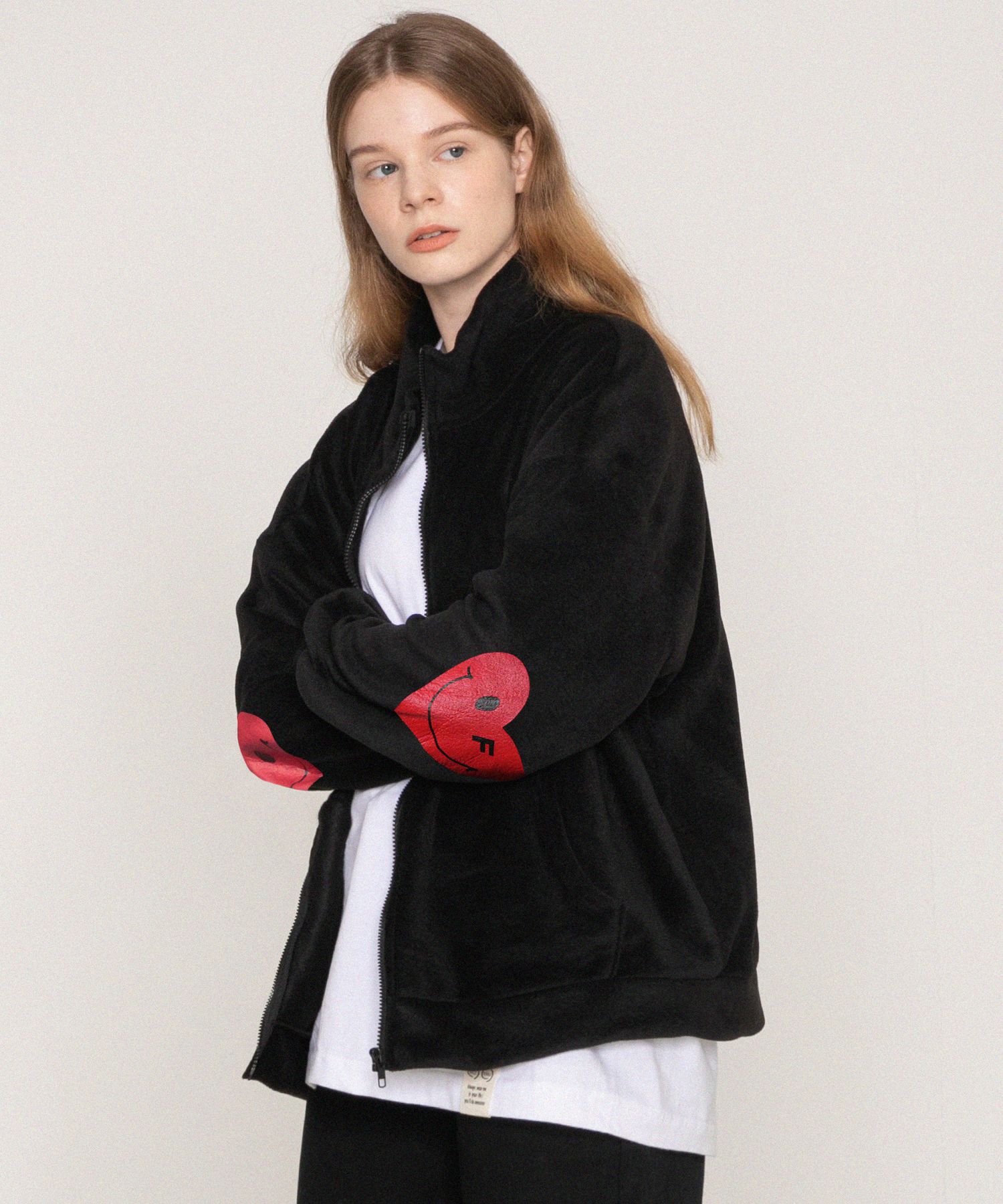 [GRAVER]★ELBOW HEART FLEECE ZIP-UP JACKET MUSINSA | GRAVER [UNISEX] ELBOW HEART WHITE CLIP FLEECE ZIP