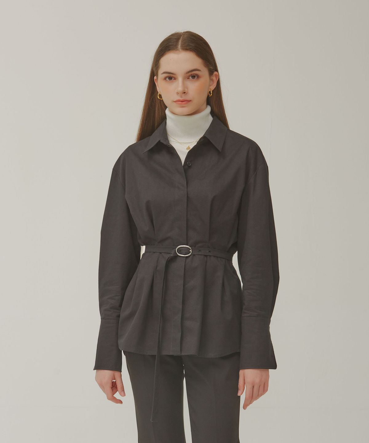 포지티브 바이브(POSITIVE VIBE) Waist tuck detail shirt(Black)