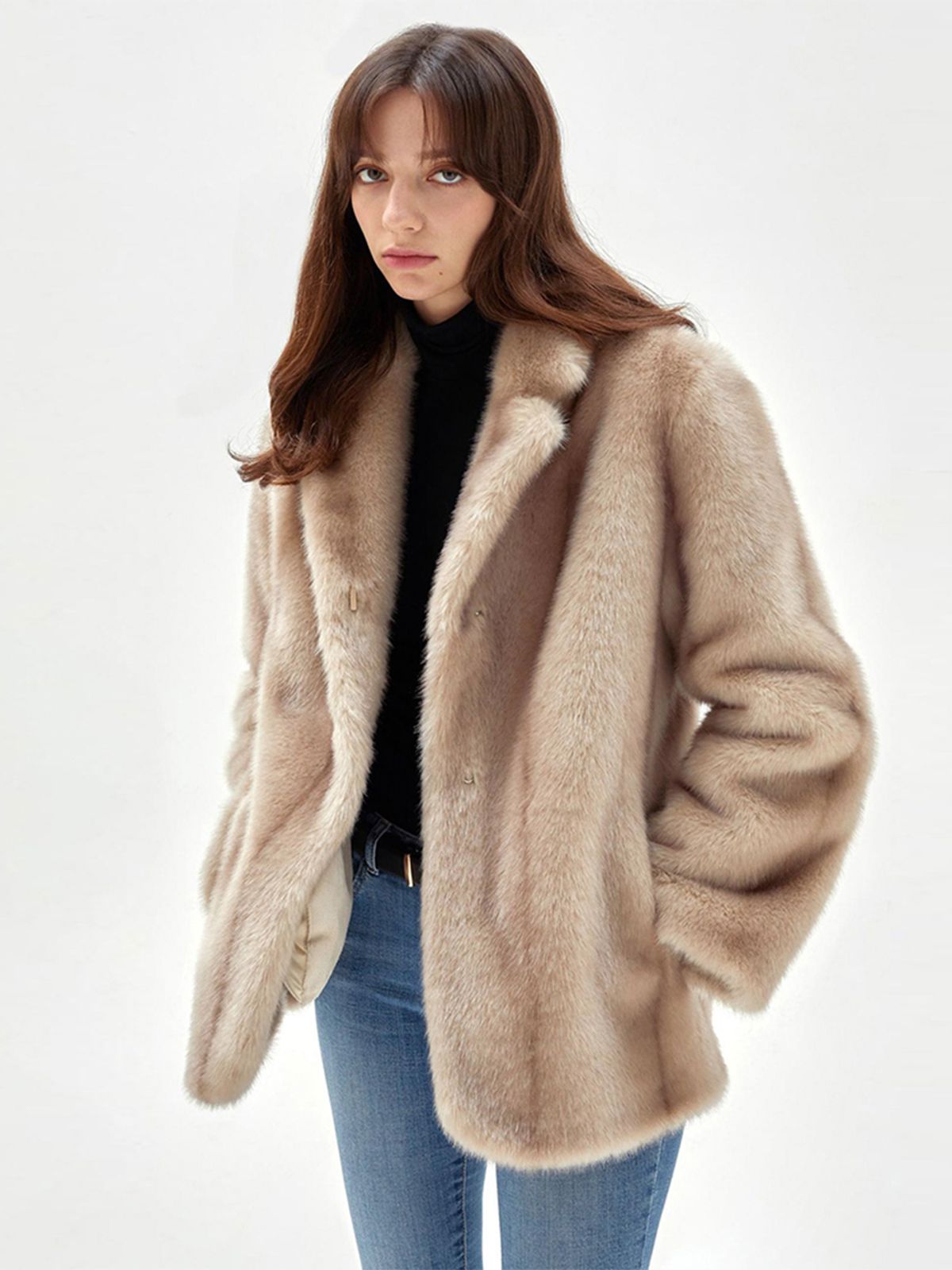 해브레스(HAVELESS) JENNIE FAUX FUR MUSTANG JACKET BEIGE
