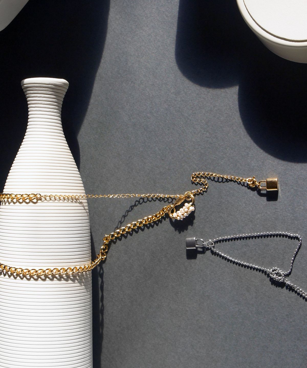 제이로브(JROBE) chain padlock necklace