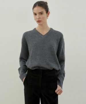 [ESSENTIAL] CLASSICAL SOFT V SWEATER_10 COLOR