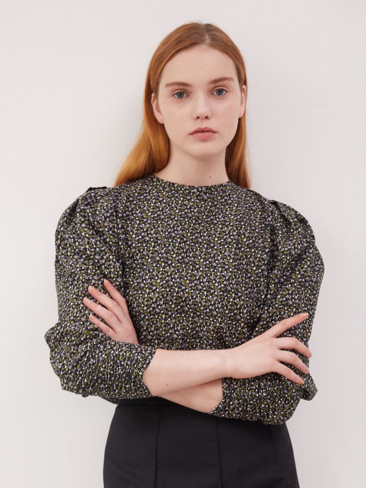 비뮤즈맨션(BEMUSE MANSION) 2 way volume blouse - Flower