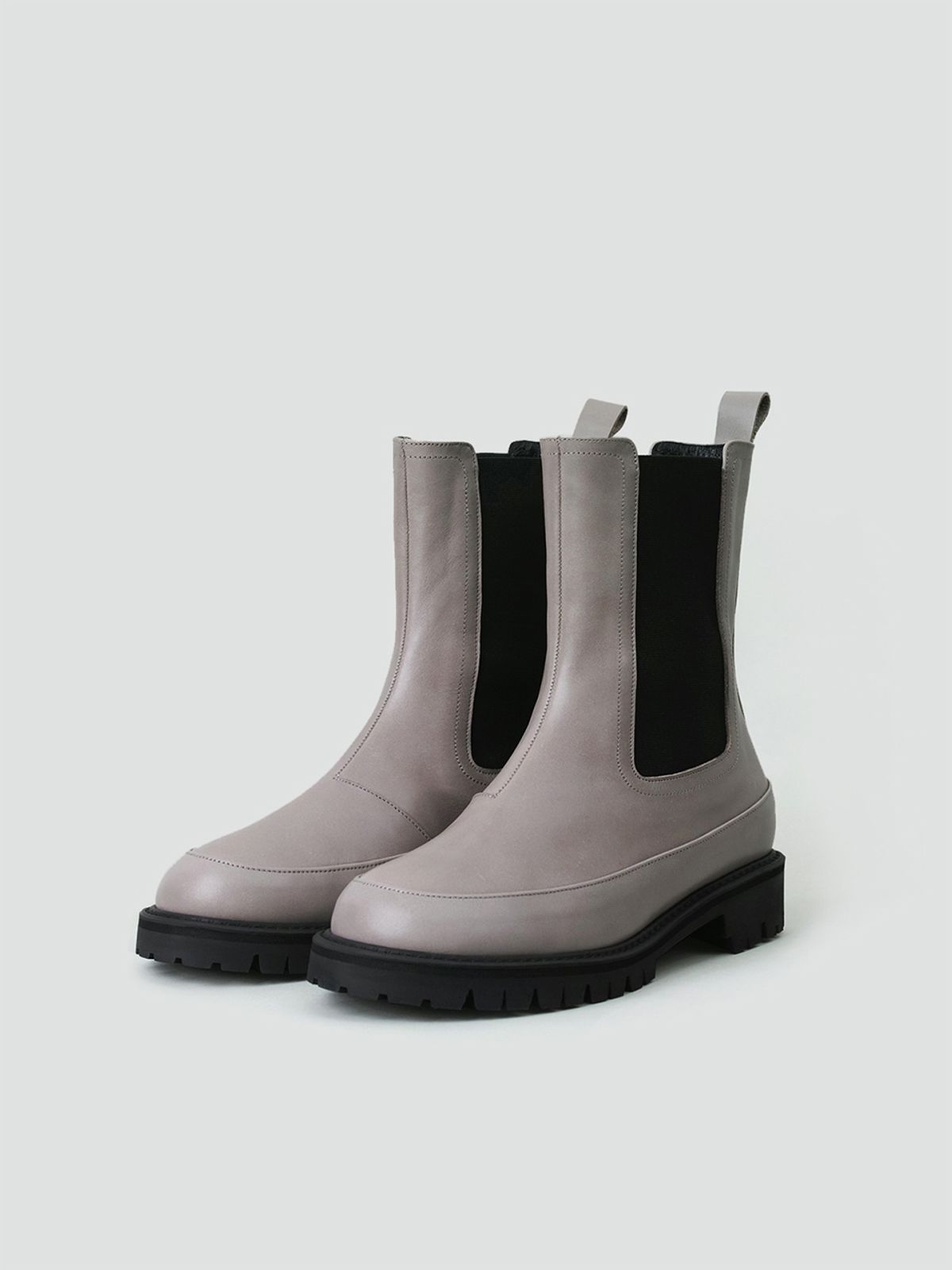 흰(HEENN) Chunky Sole Chelsea Boots - Dove Grey (기모안감)