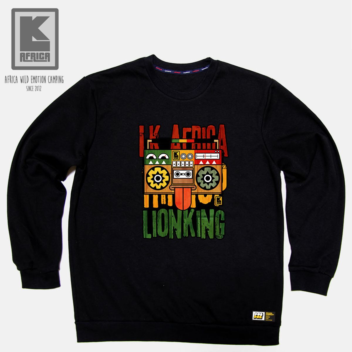 돌돌(DOLDOL) LK AFRICA_MTM_20 아프리카 감성 캠핑 브랜드 엘케이 아프리카 사자 캐릭터 그래픽 디자인 맨투맨 긴팔티 긴팔