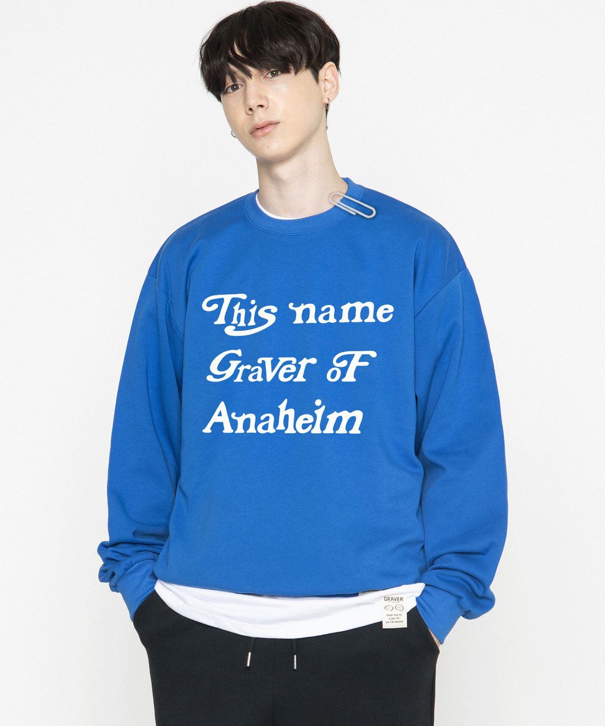그레이버(GRAVER) [UNISEX]스크립트 드로잉 로고 맨투맨_코발트블루