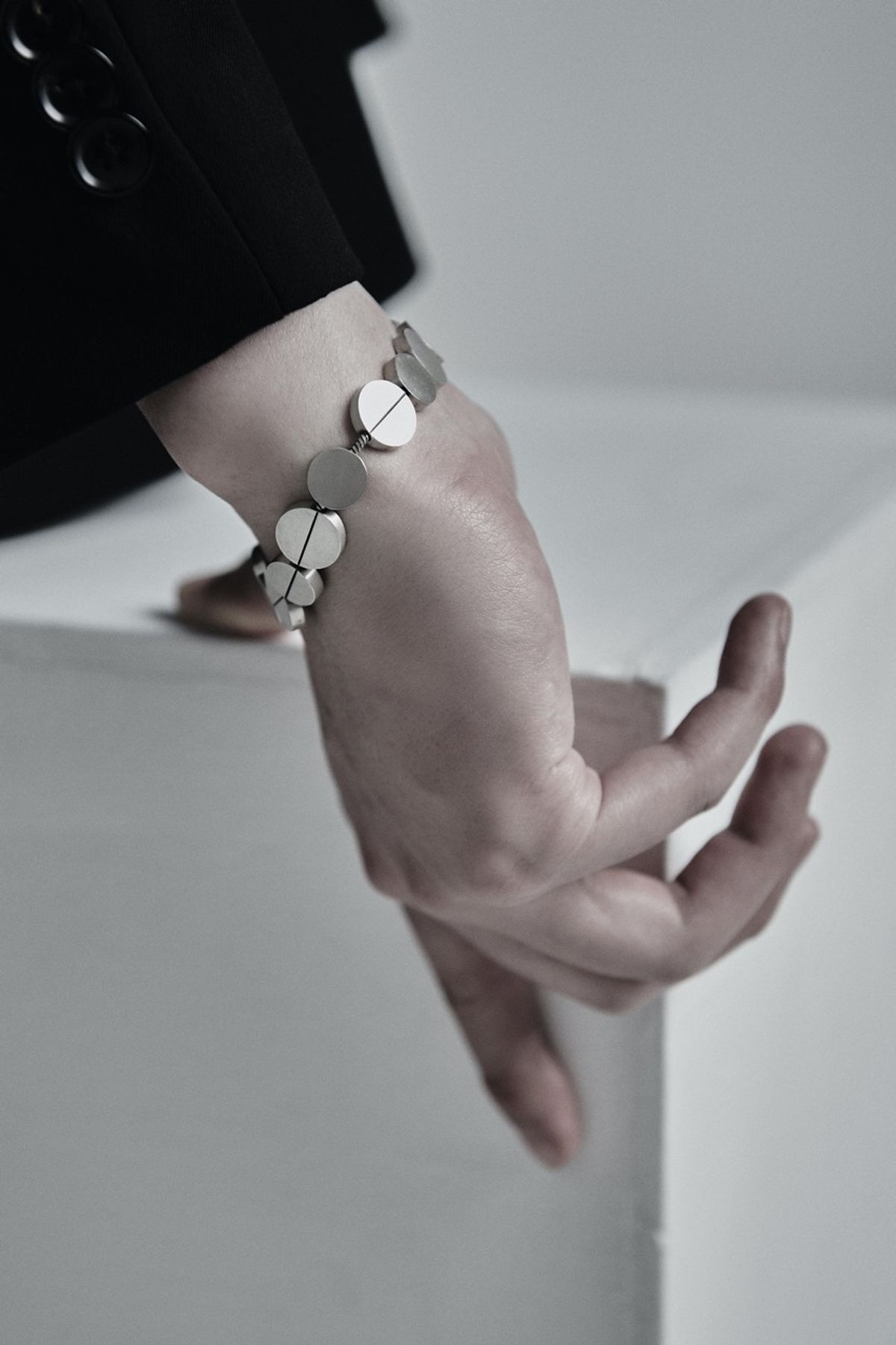 오버더라인(OVER THE LINE) One line Bracelet