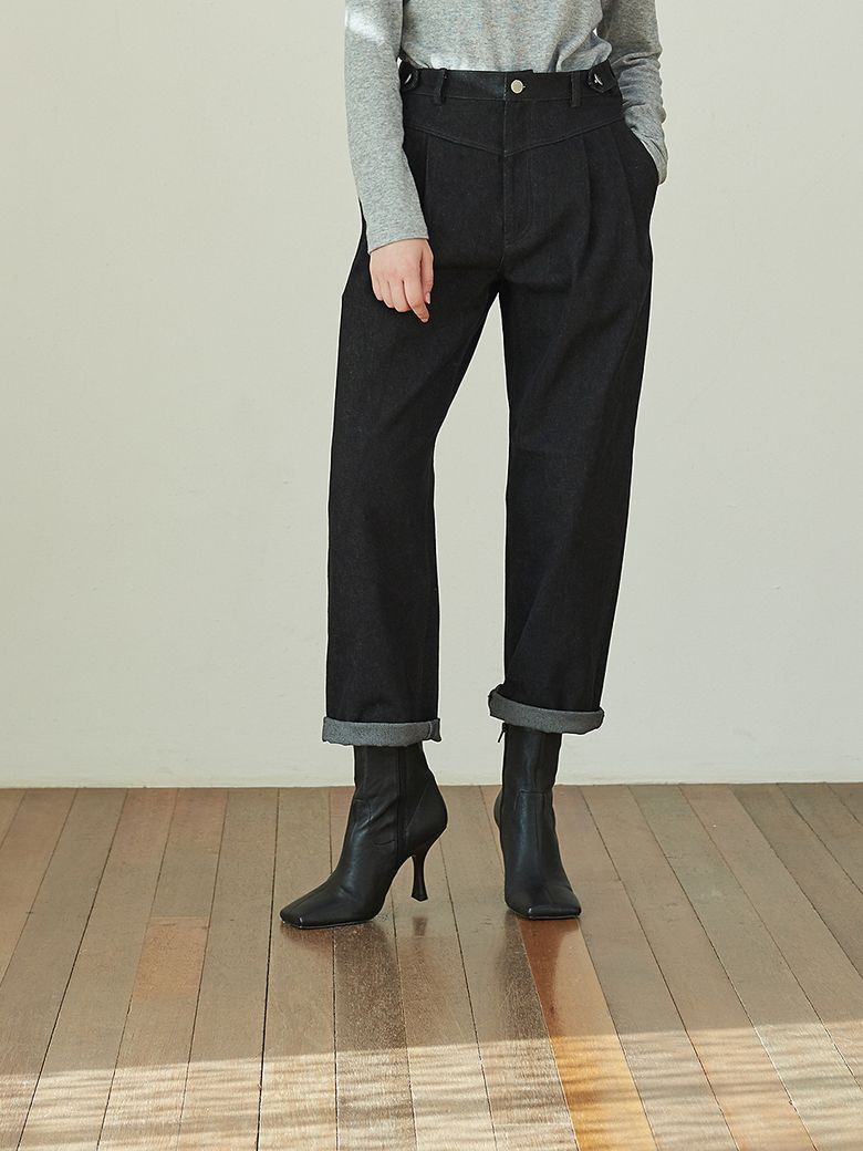 Highwaist Tapered Jeans - Black
