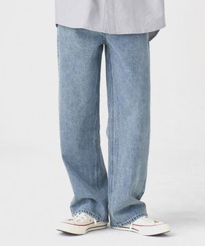 모어 와이드 데님 팬츠 (BLEACH)