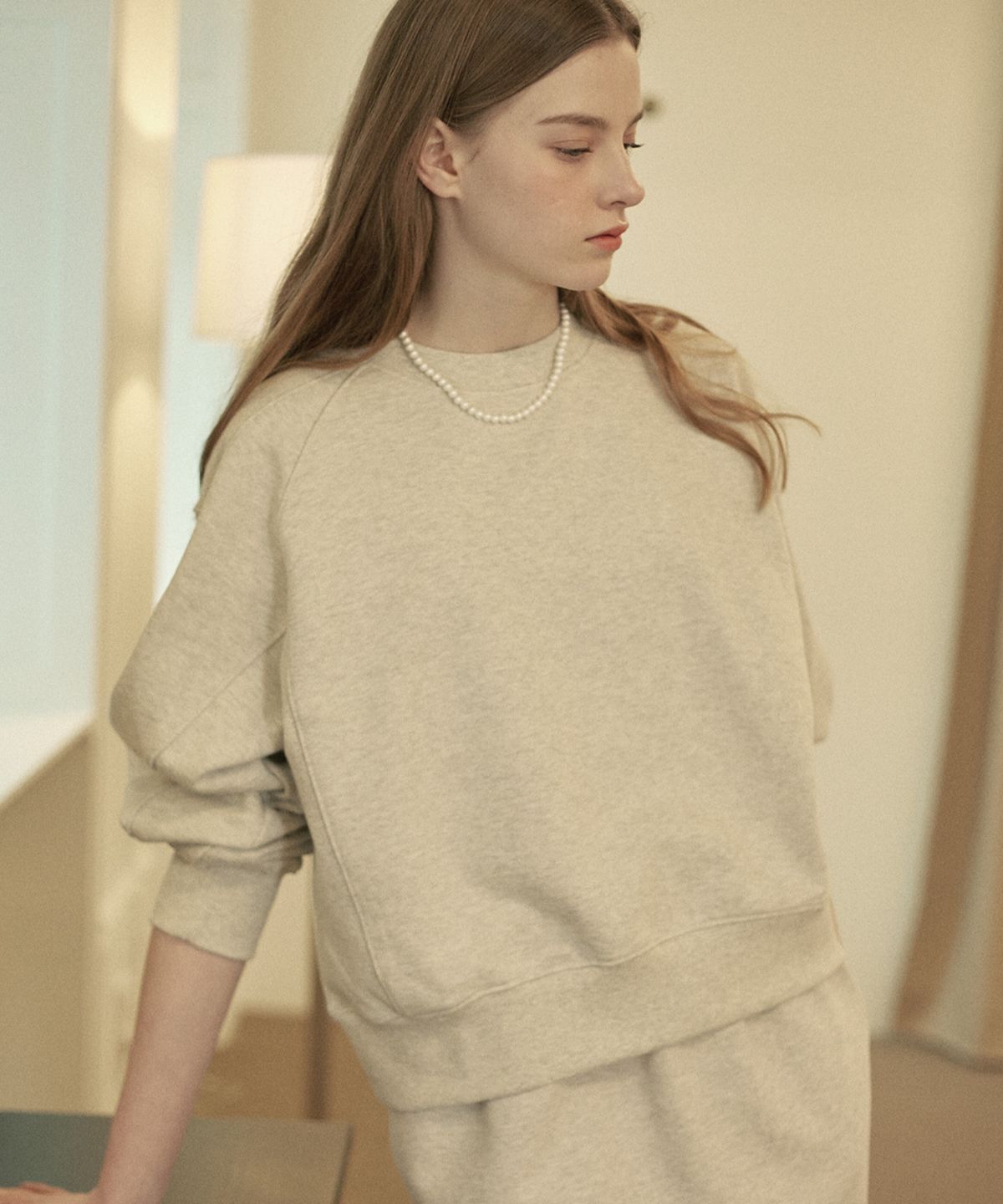 논로컬(NONLOCAL) Rib Block Crop Sweatshirt - Oatmeal